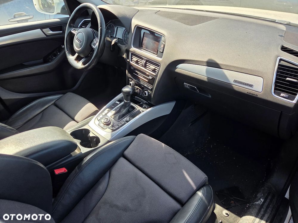 Audi Q5 2.0 TDI Quattro S tronic design - 8