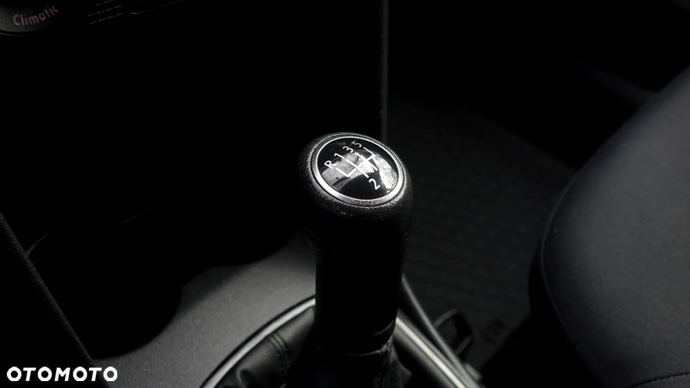Volkswagen Polo - 18