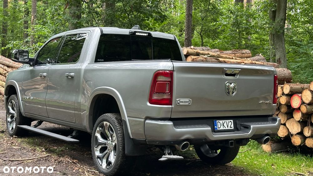 RAM 1500 5.7 Crew Cab Longbed Longhorn Chrome - 24