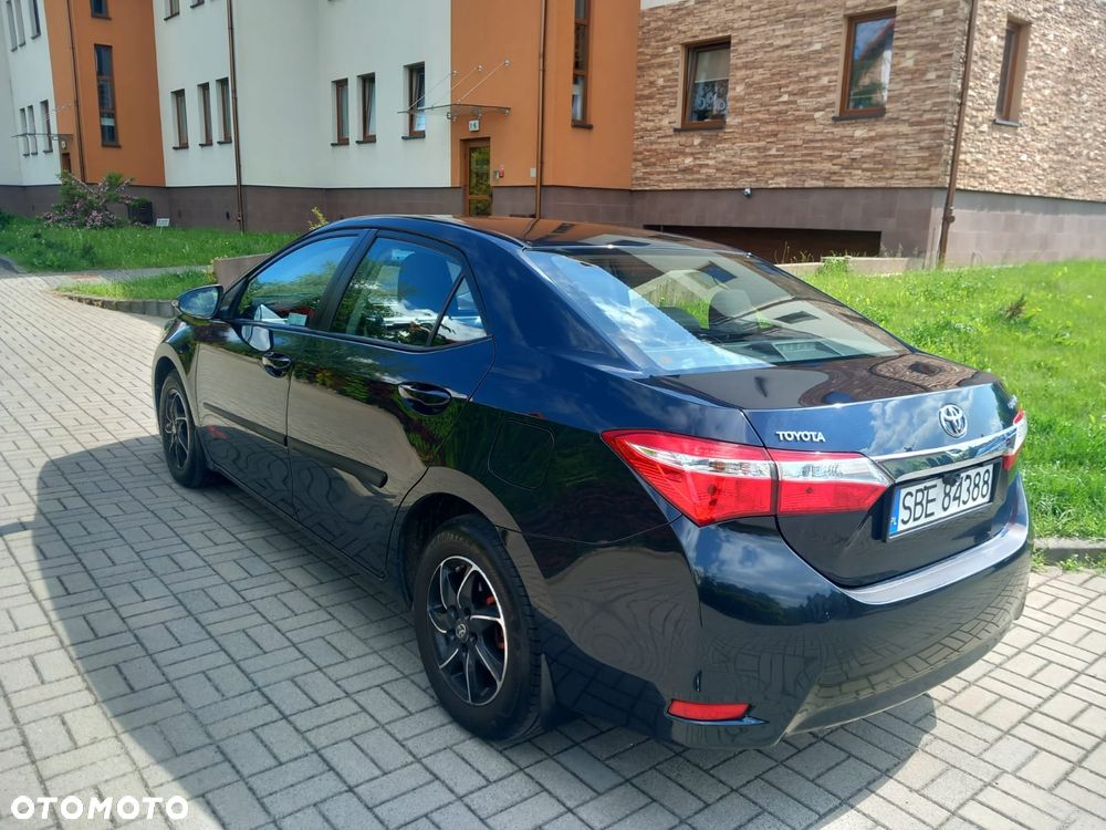 Toyota Corolla 1.6 Active - 3