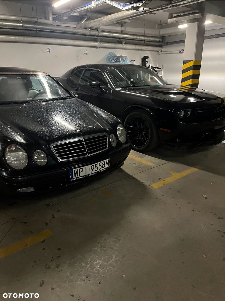 Mercedes-Benz CLK - 5