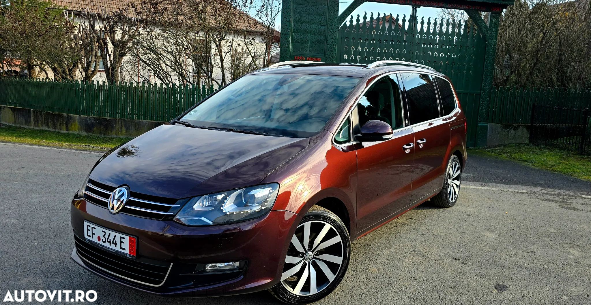 Volkswagen Sharan 2.0 TDI DSG (BlueMotion Technology) Sound - 1