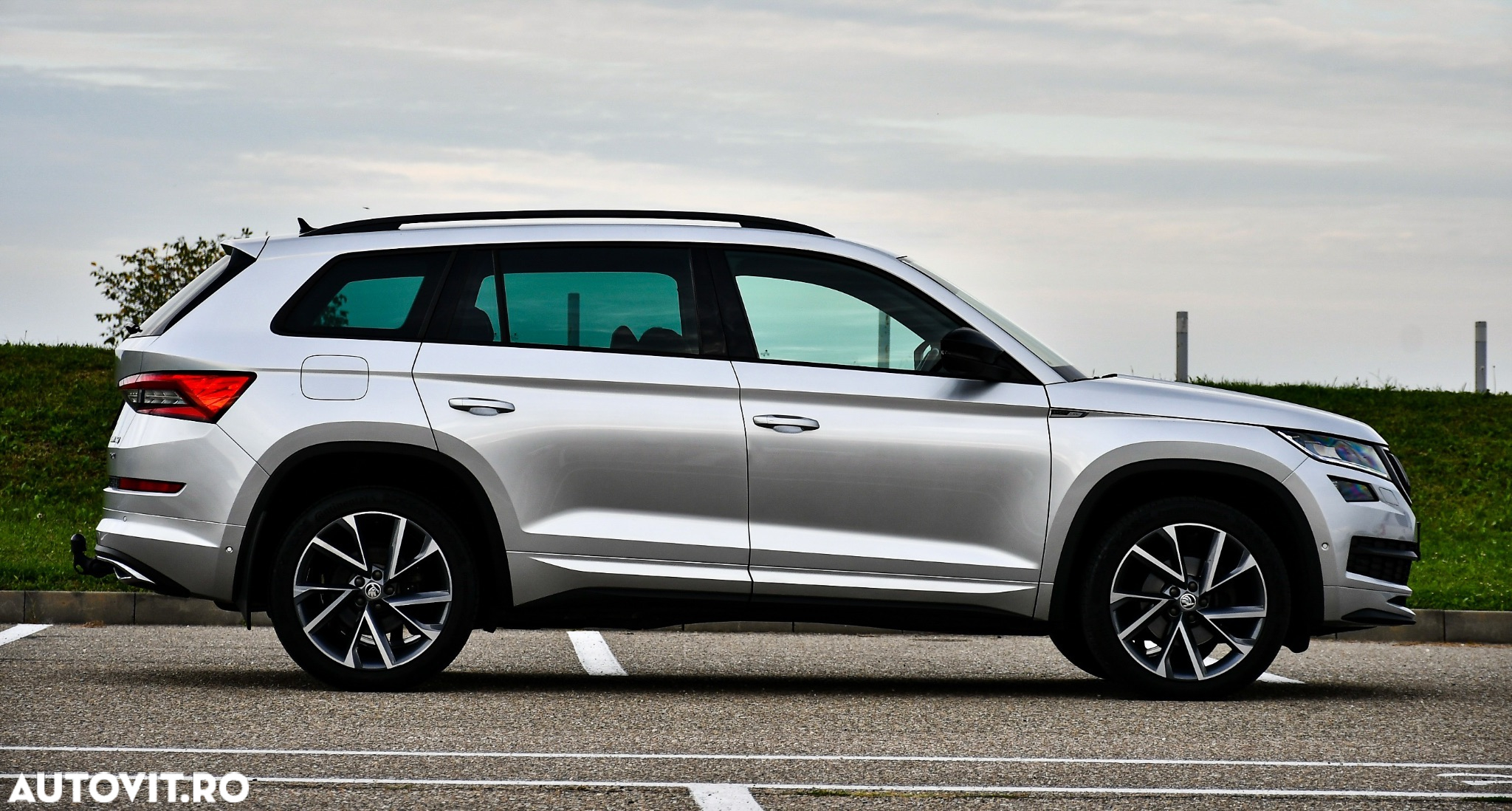Skoda Kodiaq 2.0 TDI 4X4 DSG Sportline - 9
