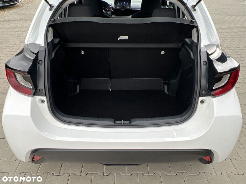 Toyota Yaris Hybrid 1.5 Comfort - 22