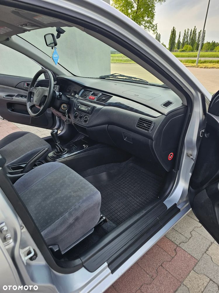 Mitsubishi Lancer 1.6 Comfort - 16