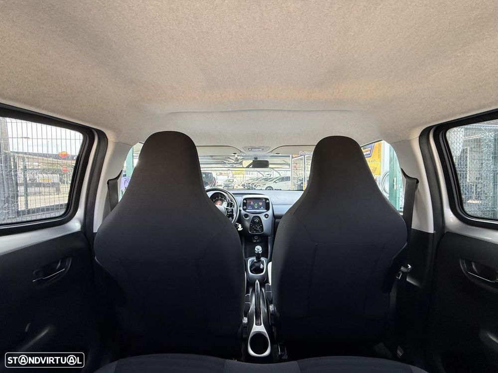 Toyota Aygo 1.0 X-Play+X-Touch - 38