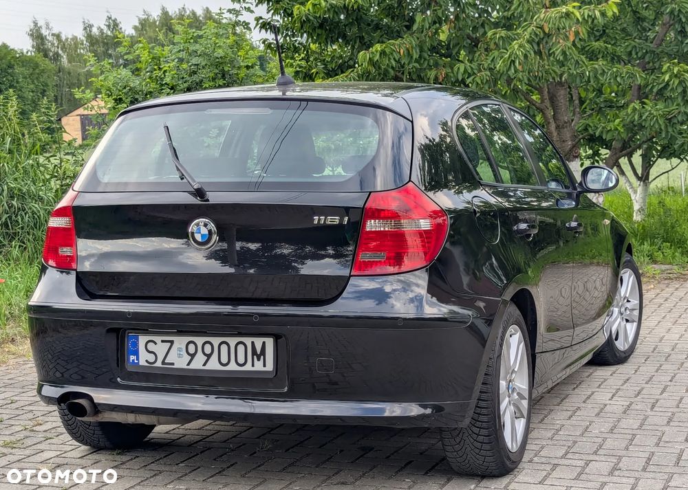 BMW Seria 1 - 23