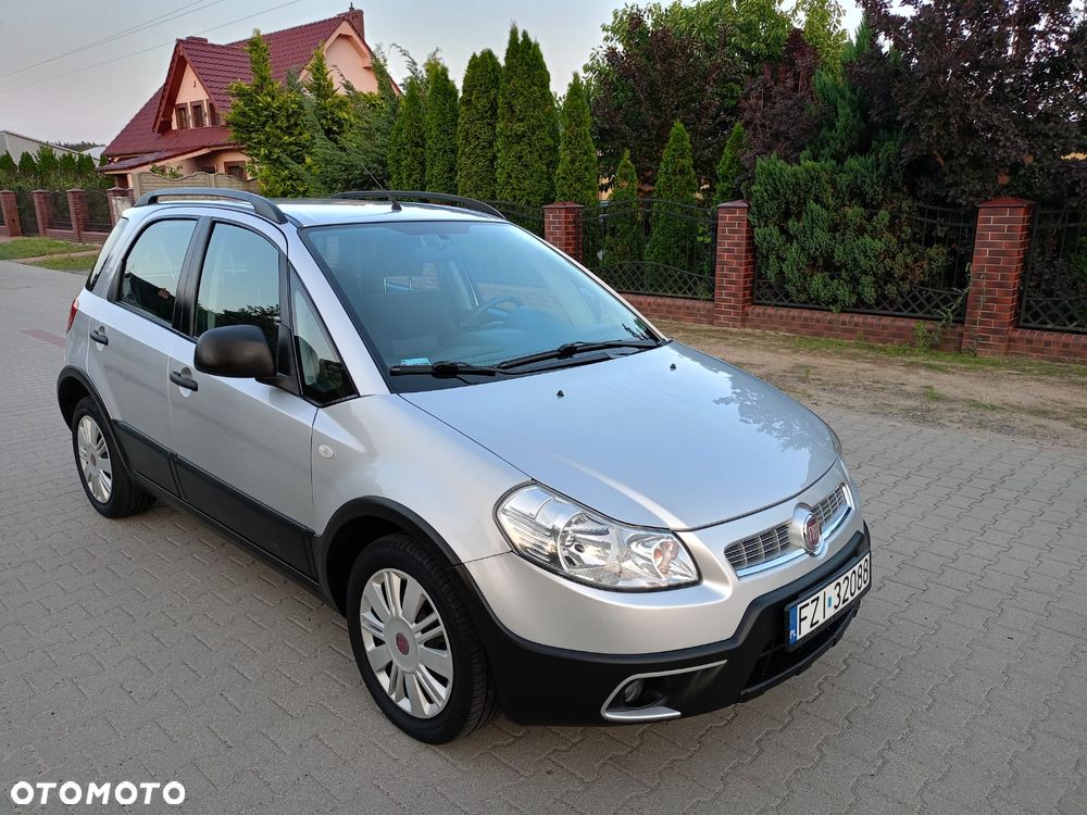 Fiat Sedici - 1