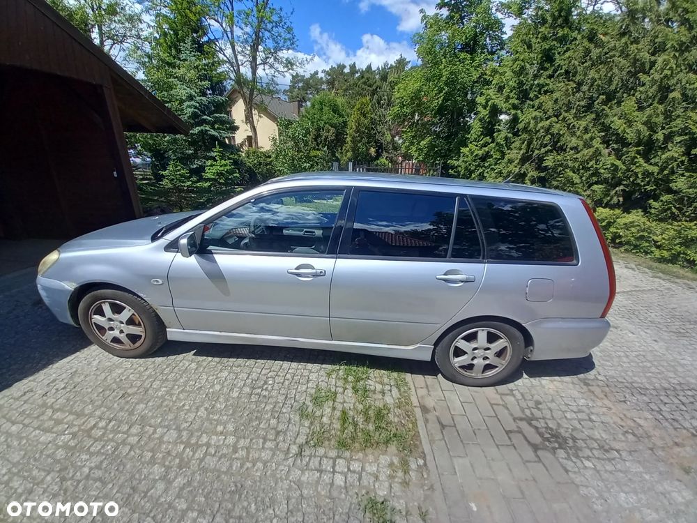 Mitsubishi Lancer 2.0 Comfort - 5