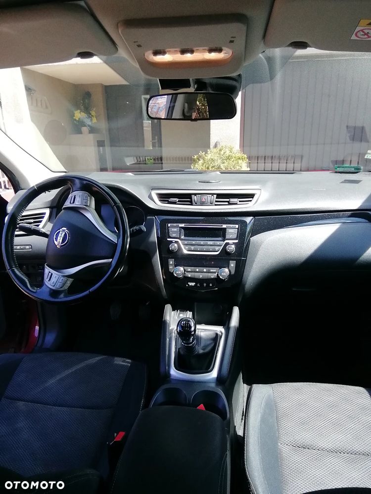 Nissan Qashqai 1.2 DIG-T Visia - 2