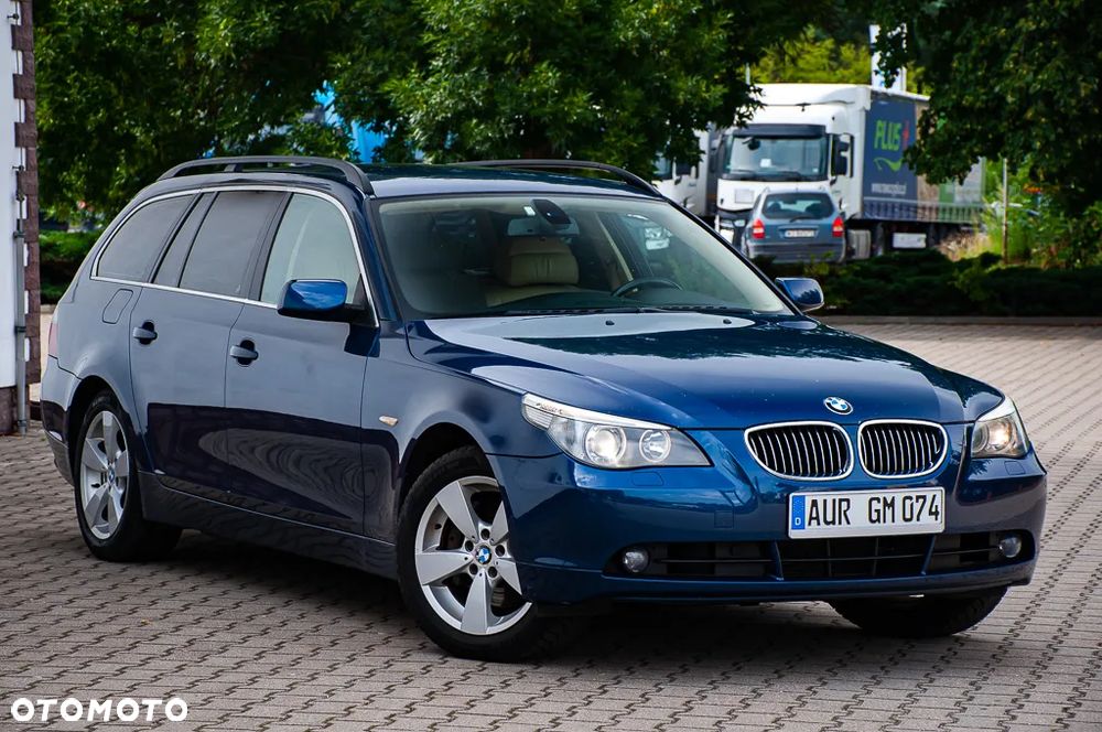 BMW Seria 5 530xi Touring - 6