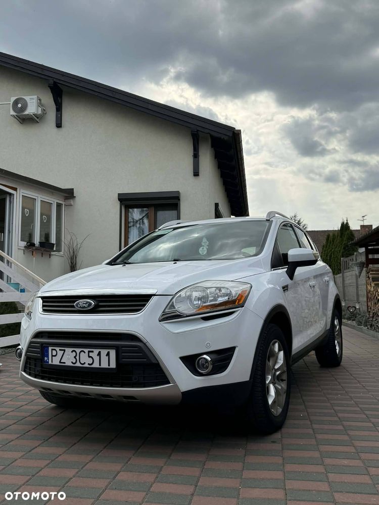 Ford Kuga - 1