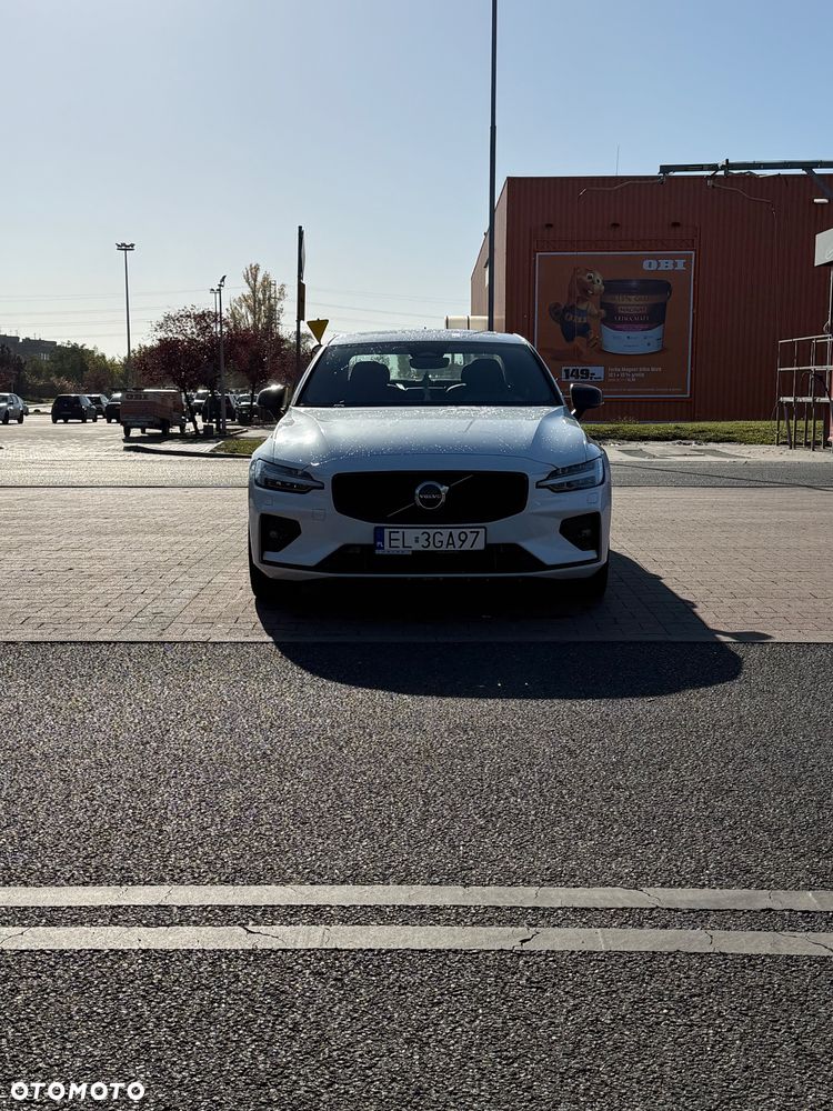Volvo S60 2022 photo 3