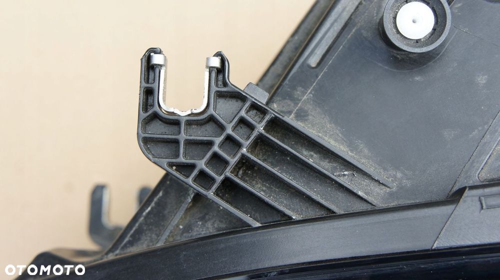 PRZEDNIA LEWA LAMPA AUDI A7 4G8 LIFT FULL LED MATRIX - 3