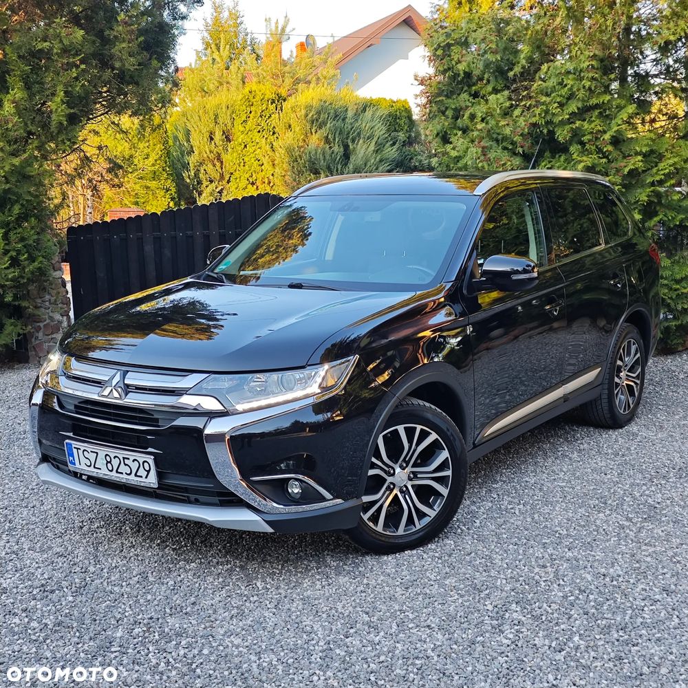 Mitsubishi Outlander 2.2 DI-D 4WD Intense - 2