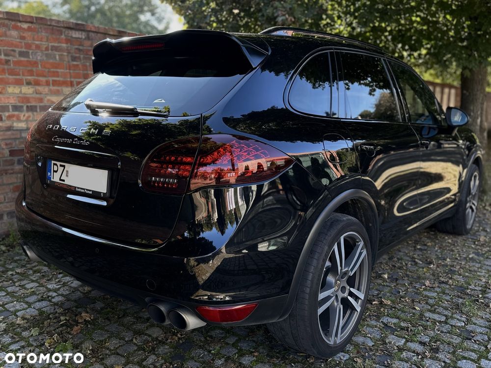 Porsche Cayenne - 5