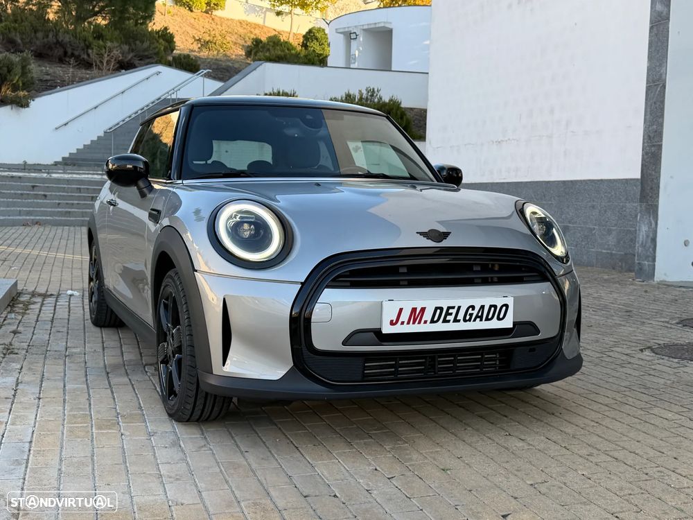 MINI 3 Portas Cooper Classic Auto - 3