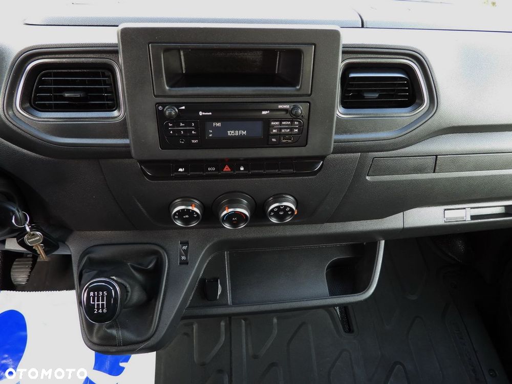 Renault MASTER WYWROTKA TEMPOMAT LEDY BLIŹNIACZE KOŁA KLIMATYZACJA  130KM - 31