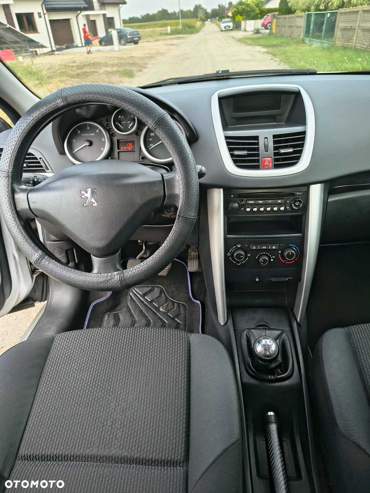 Peugeot 207 - 5