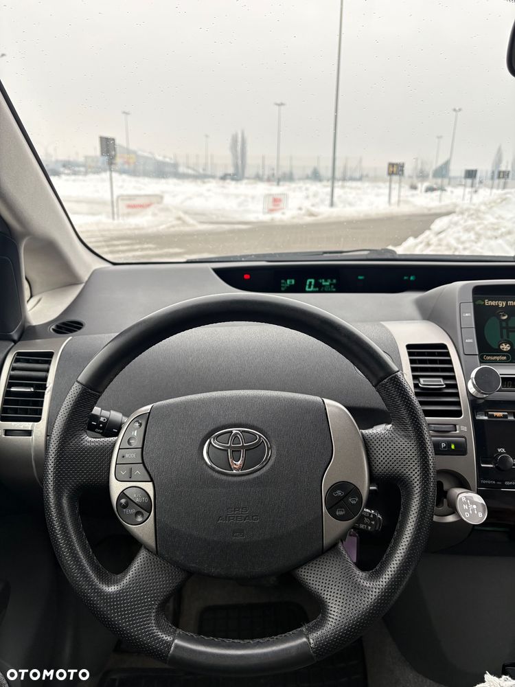 Toyota Prius 1.5 VVT-i Sol - 21