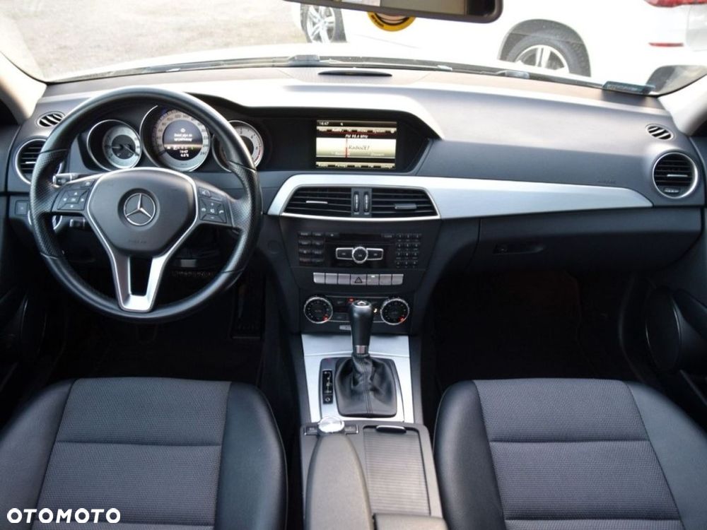 Mercedes-Benz Klasa C 220 CDI 7G-TRONIC Avantgarde Edition - 5