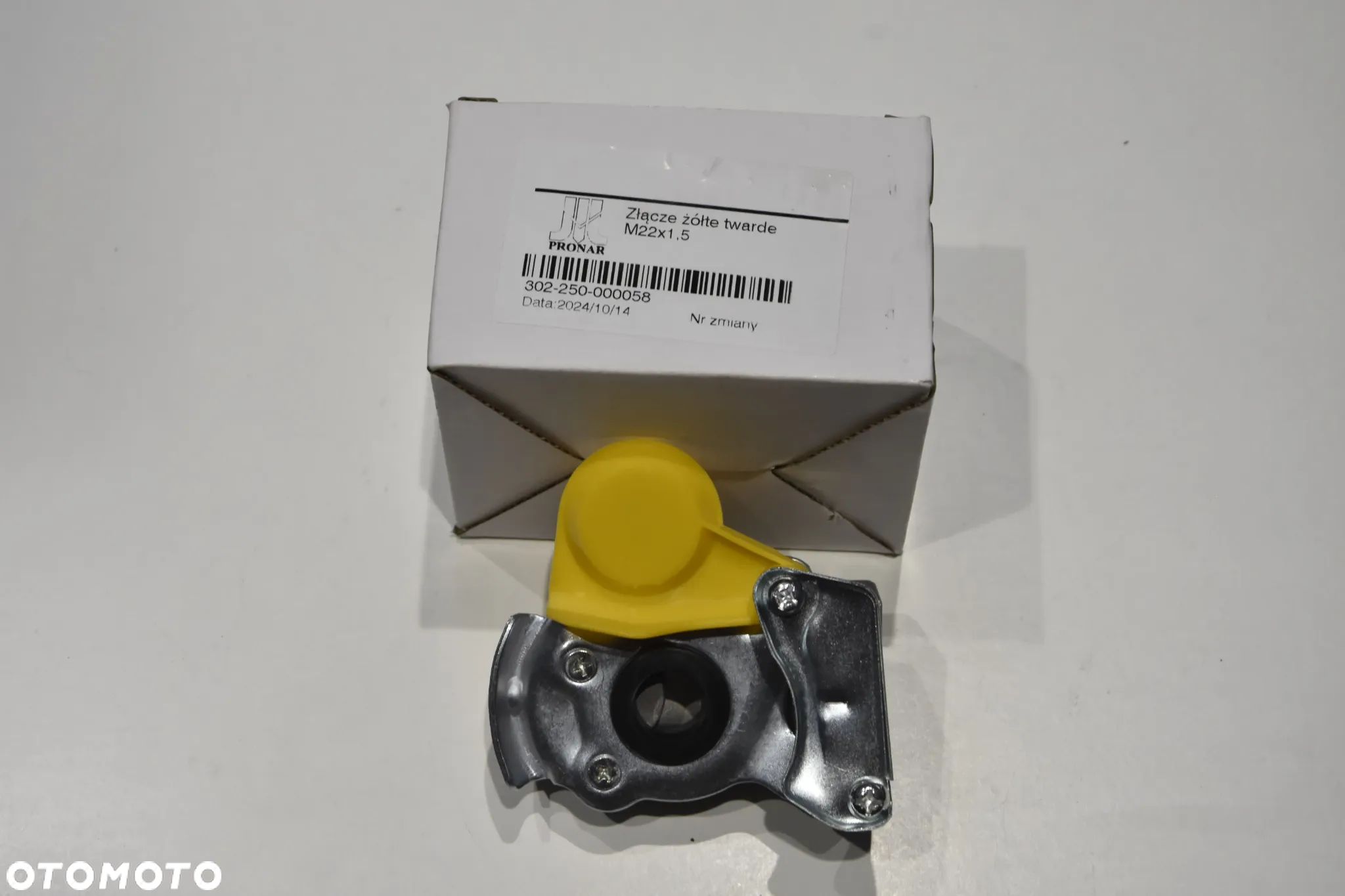 Złącze pneumatyczne żółte twarde M22x1,5 - 1