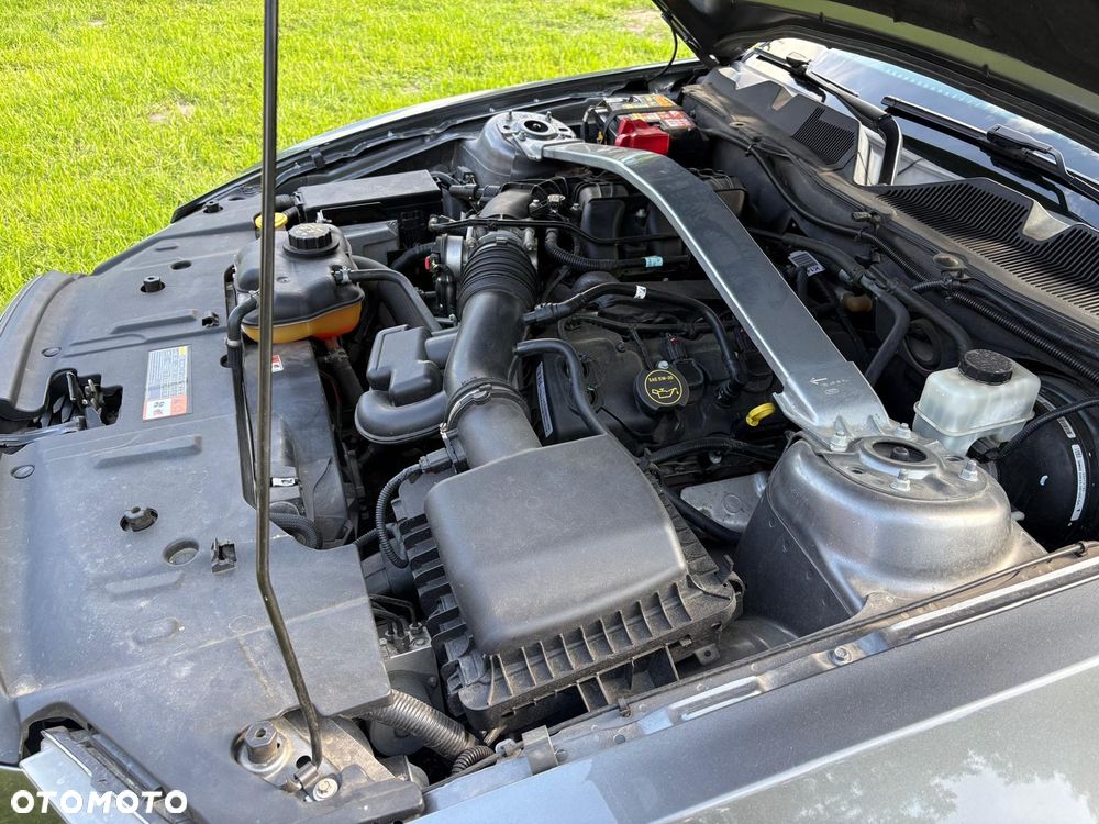 Ford Mustang 3.7 V6 Premium - 22