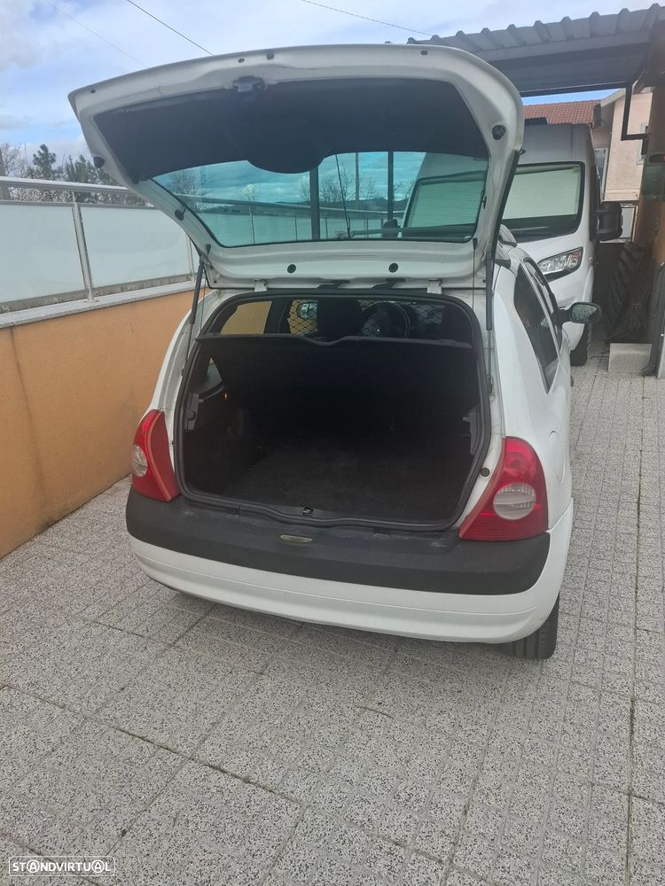 Renault Clio 1.5 dCi Confort - 9