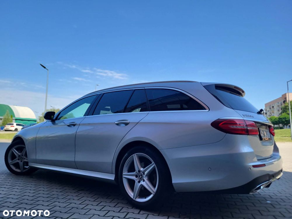 Mercedes-Benz Klasa E 220 d 9G-TRONIC AMG Line - 6