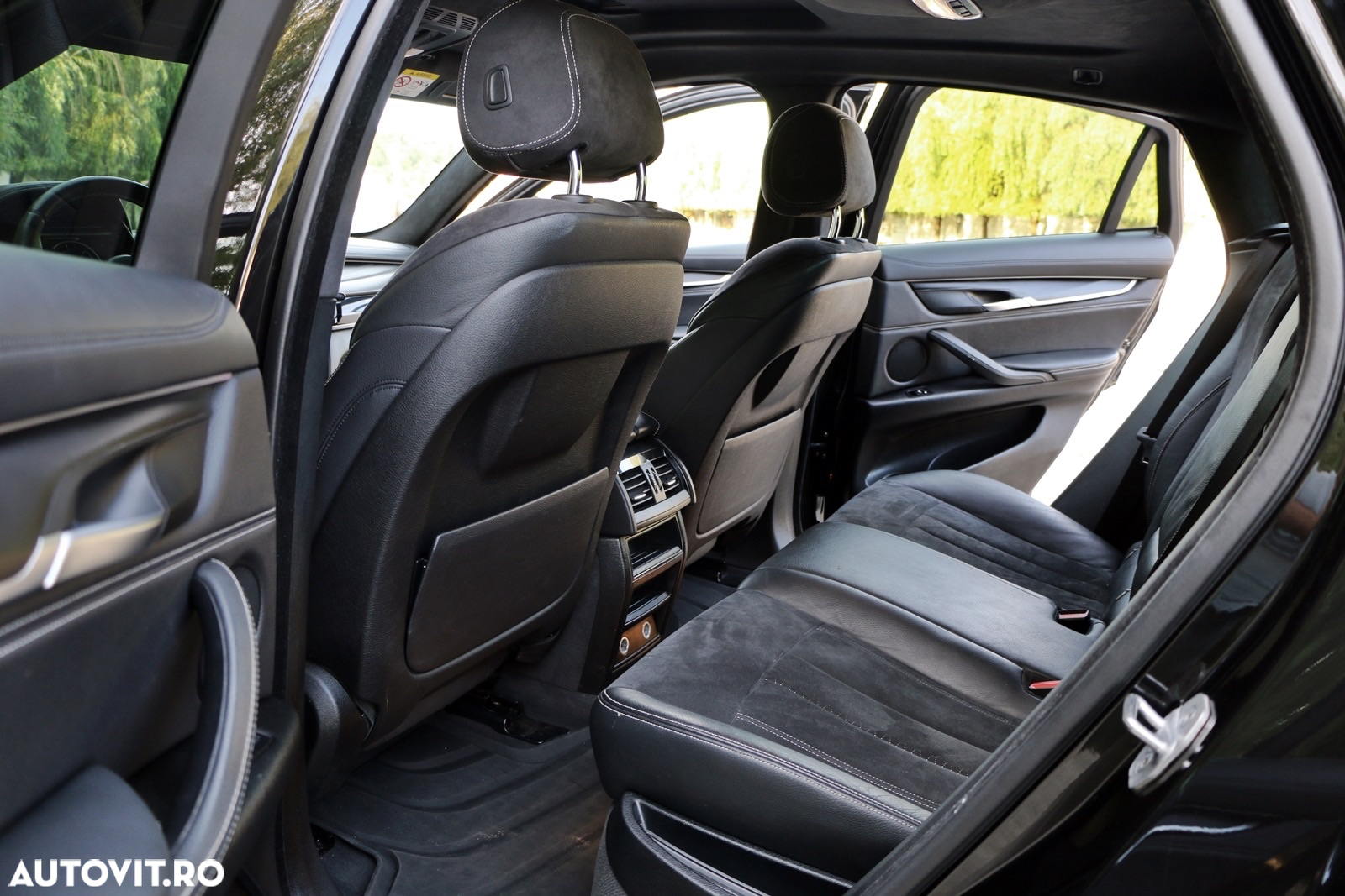 BMW X6 xDrive30d - 16