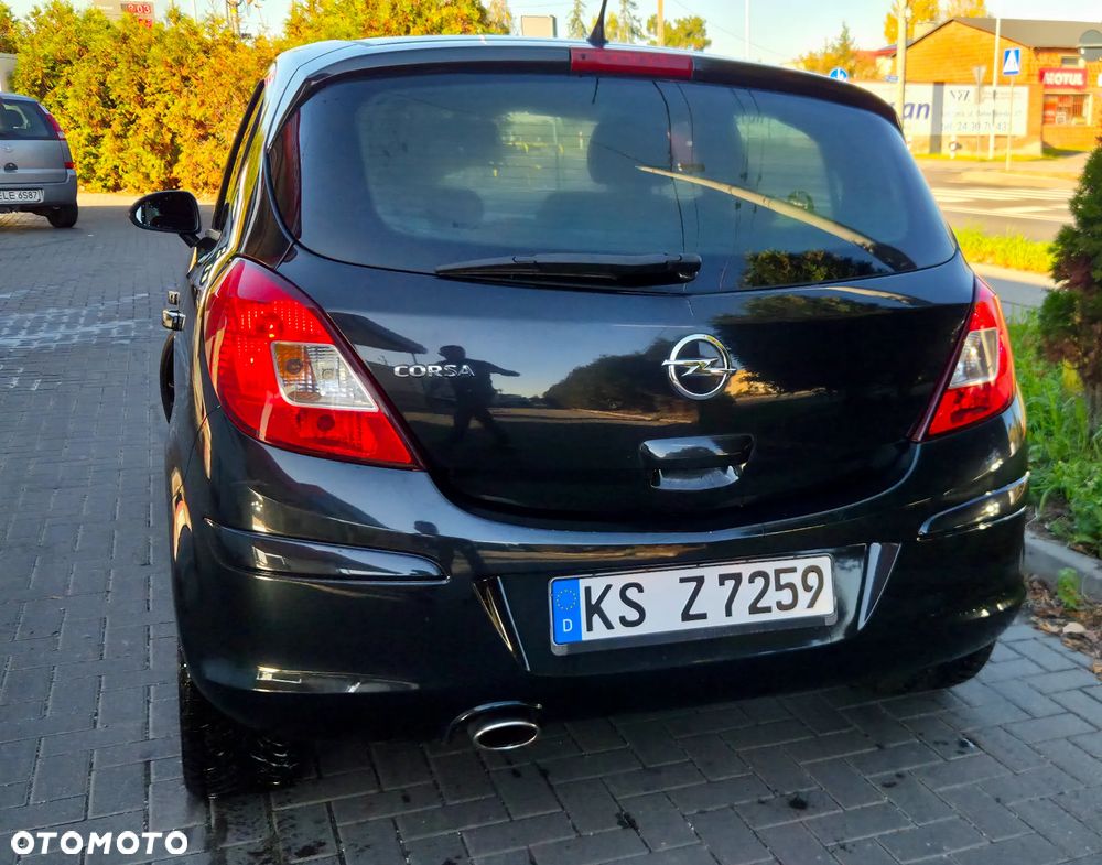 Opel Corsa 1.4 16V Energy - 12
