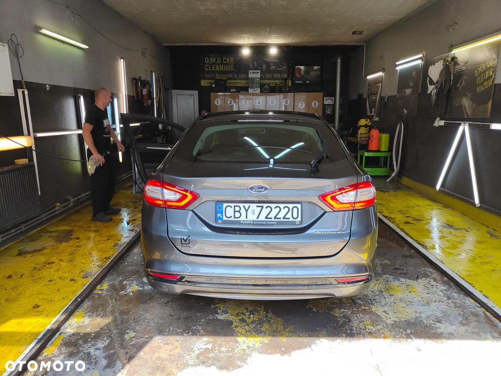 Ford Mondeo 2.0 TDCi Titanium PowerShift - 12