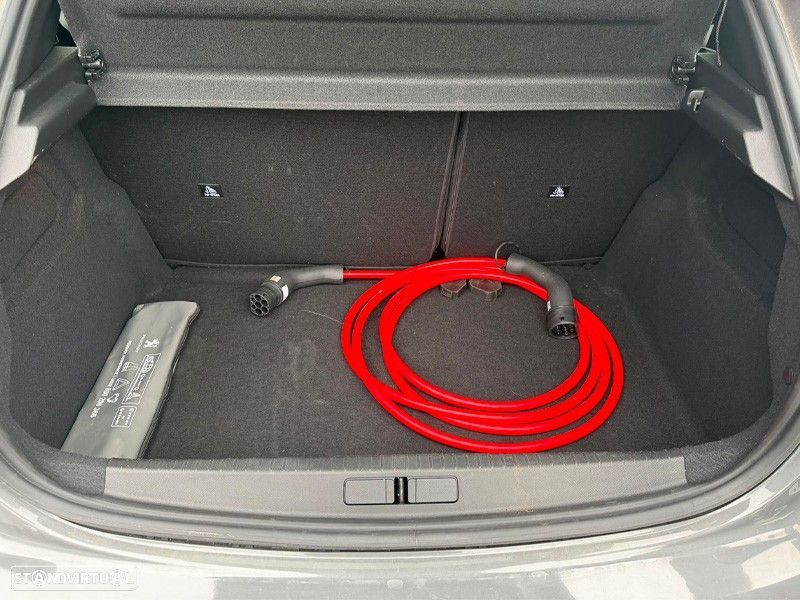 Peugeot e-208 50 kWh Allure - 6