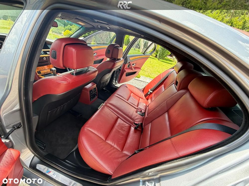 BMW M5 ver-standard - 18