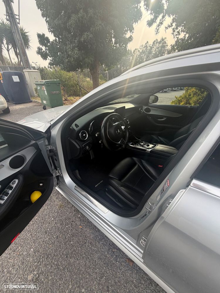 Mercedes-Benz C 200 - 4