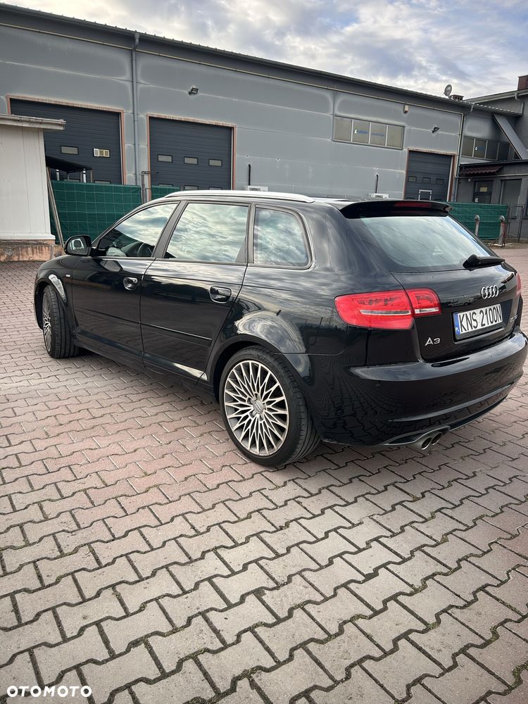 Audi A3 Sportback - 4