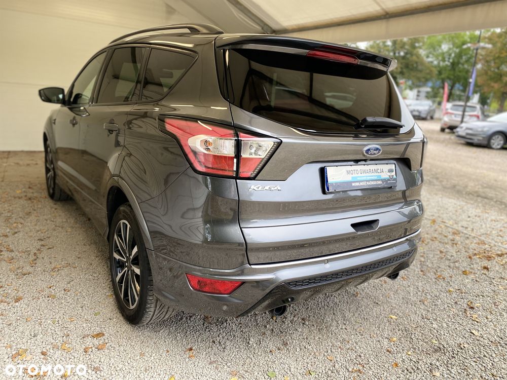 Ford Kuga 2.0 TDCi FWD ST-Line - 4