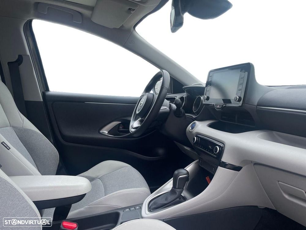 Toyota Yaris - 7