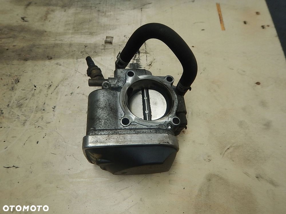 przepustnica opel zafira b astra h 1.6 16v 55560398