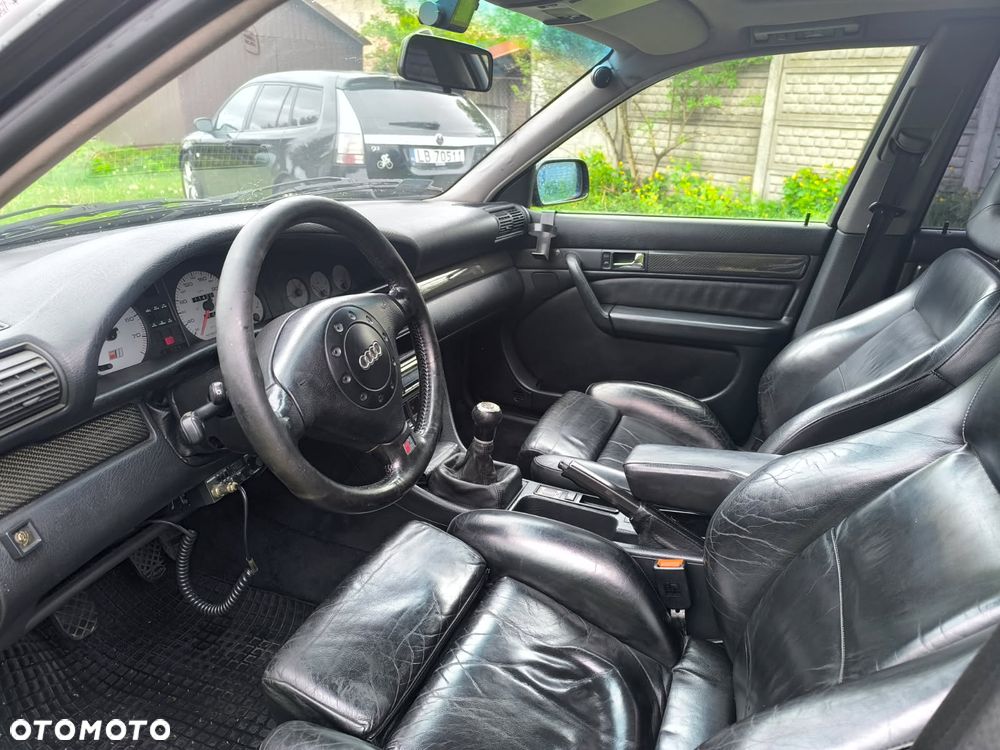 Audi 100 Avant S4 4.2 - 2