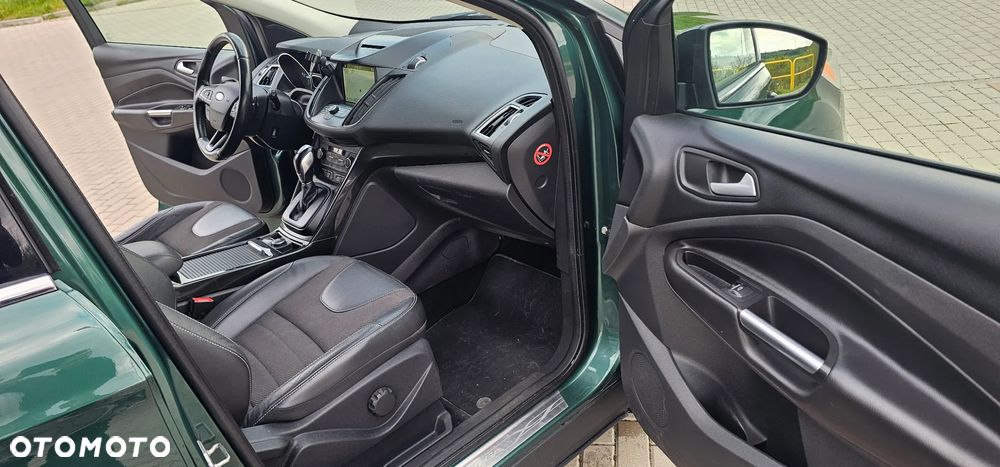 Ford Kuga - 26