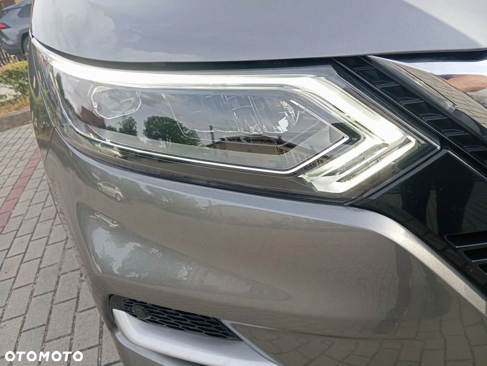 Nissan Qashqai 1.5 dCi N-Connecta - 11
