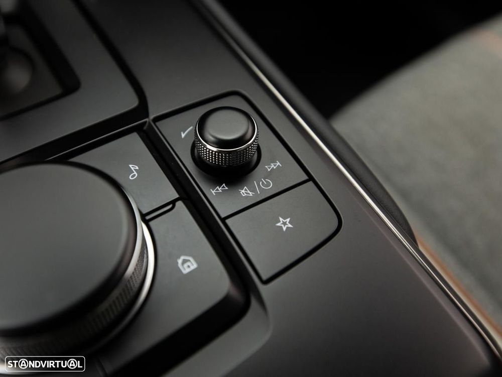 Mazda MX-30 e-SKYACTIV - 24