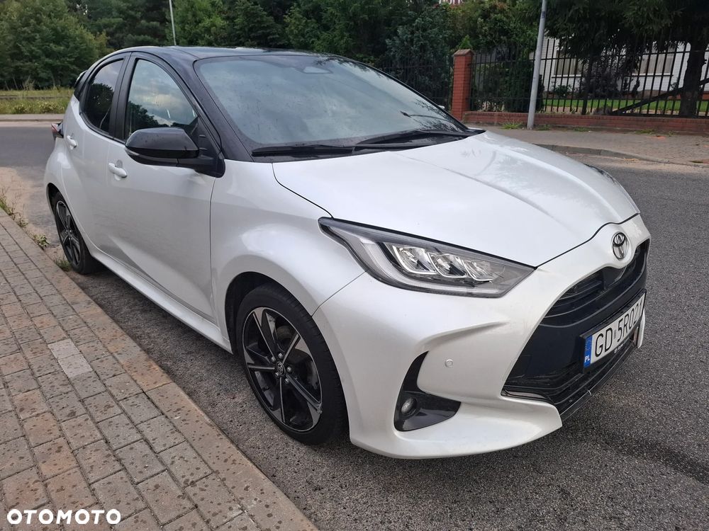 Toyota Yaris - 1