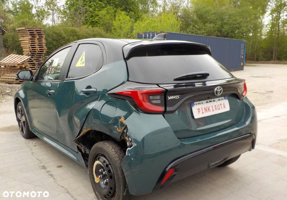 Toyota Yaris - 9
