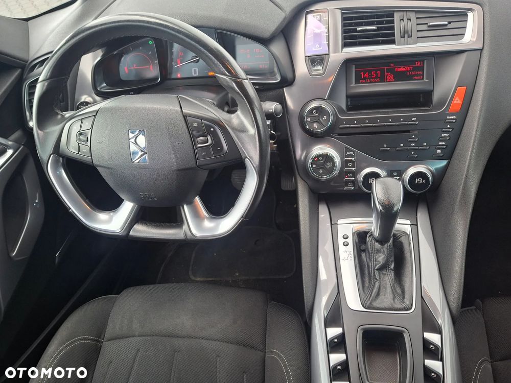 Citroën DS5 THP 155 Chic - 9