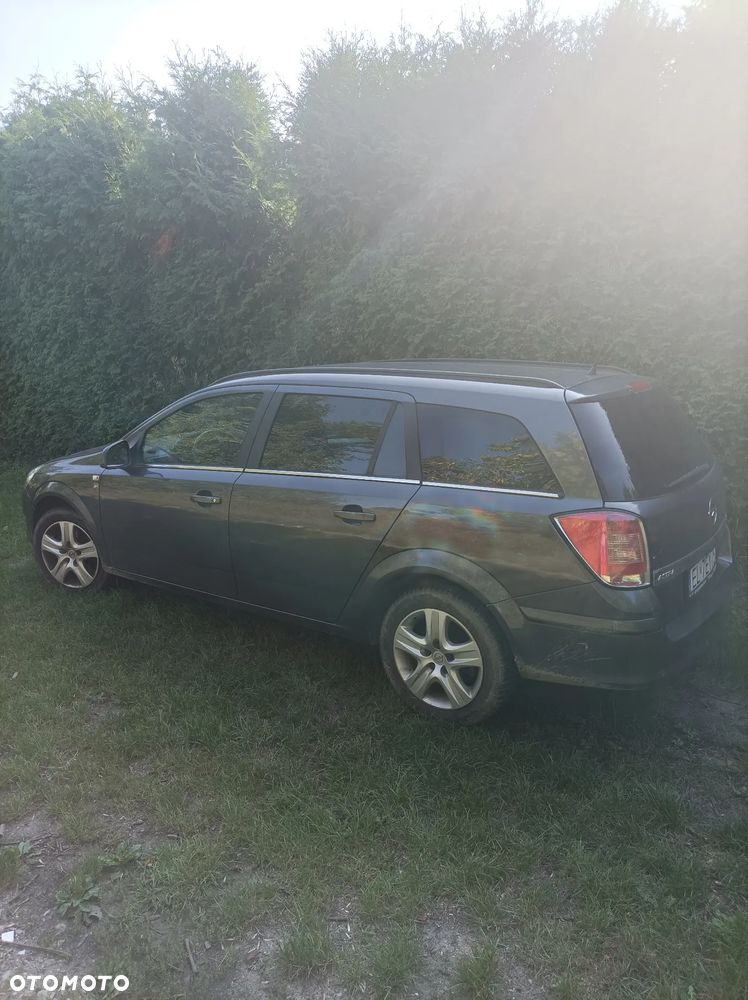 Opel Astra - 2