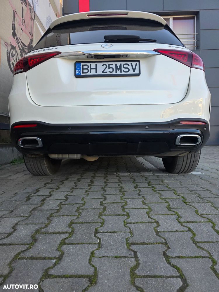 Mercedes-Benz GLE - 32