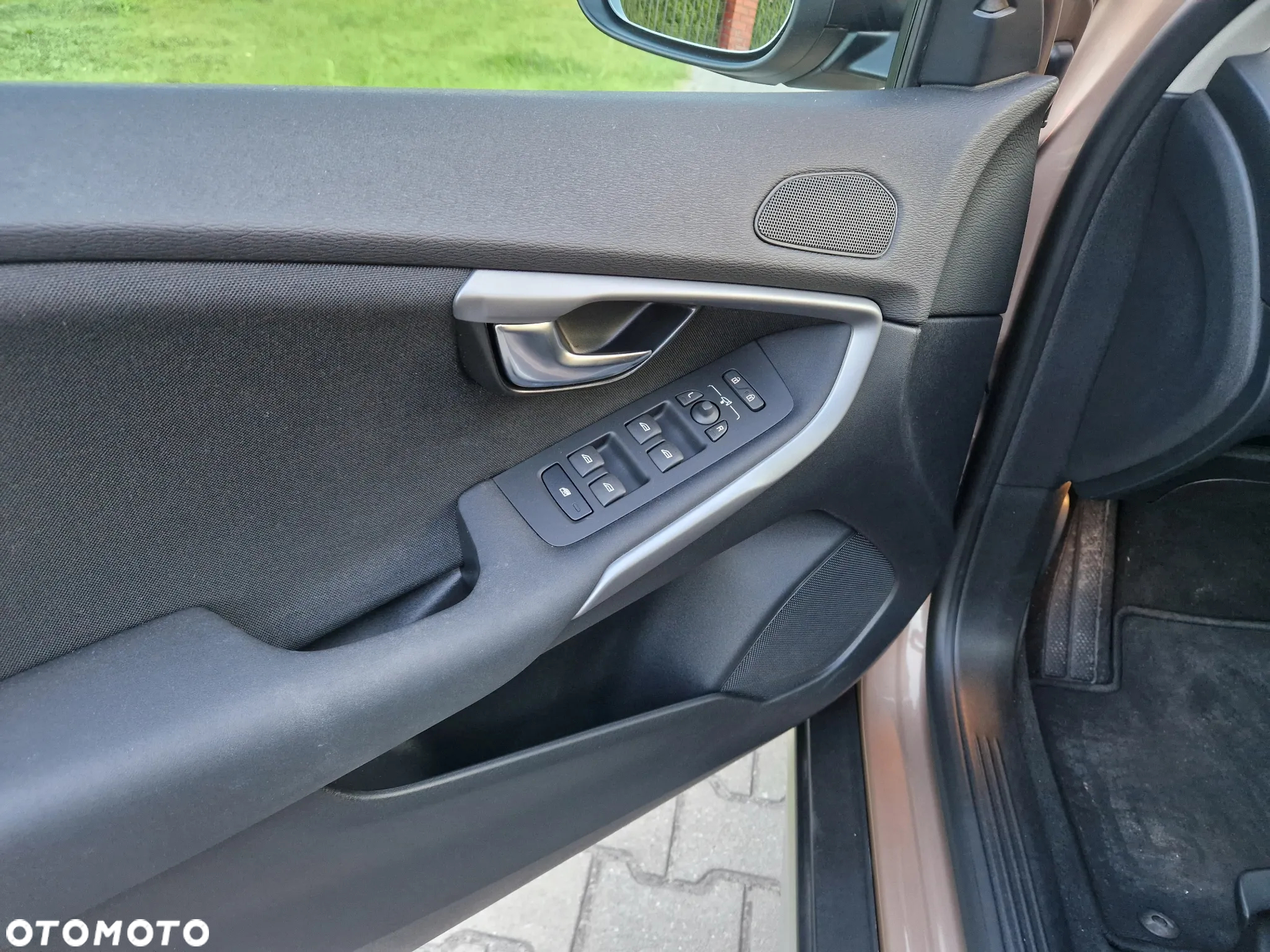 Volvo V40 D3 Drive-E Kinetic - 17
