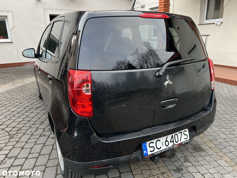 Mitsubishi Colt 1.1 - 7